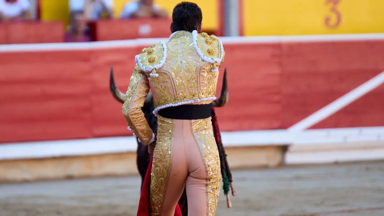 Segunda corrida de la Feria del Toro de San Fermín 2025 con toros de Cebada Gago para Antonio Ferrera, Pepe Moral y Román. IÑIGO ALZUGARAY