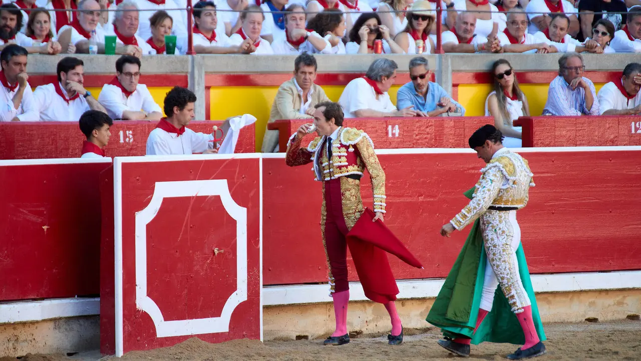 Segunda corrida de la Feria del Toro de San Fermín 2025 con toros de Cebada Gago para Antonio Ferrera, Pepe Moral y Román. IÑIGO ALZUGARAY