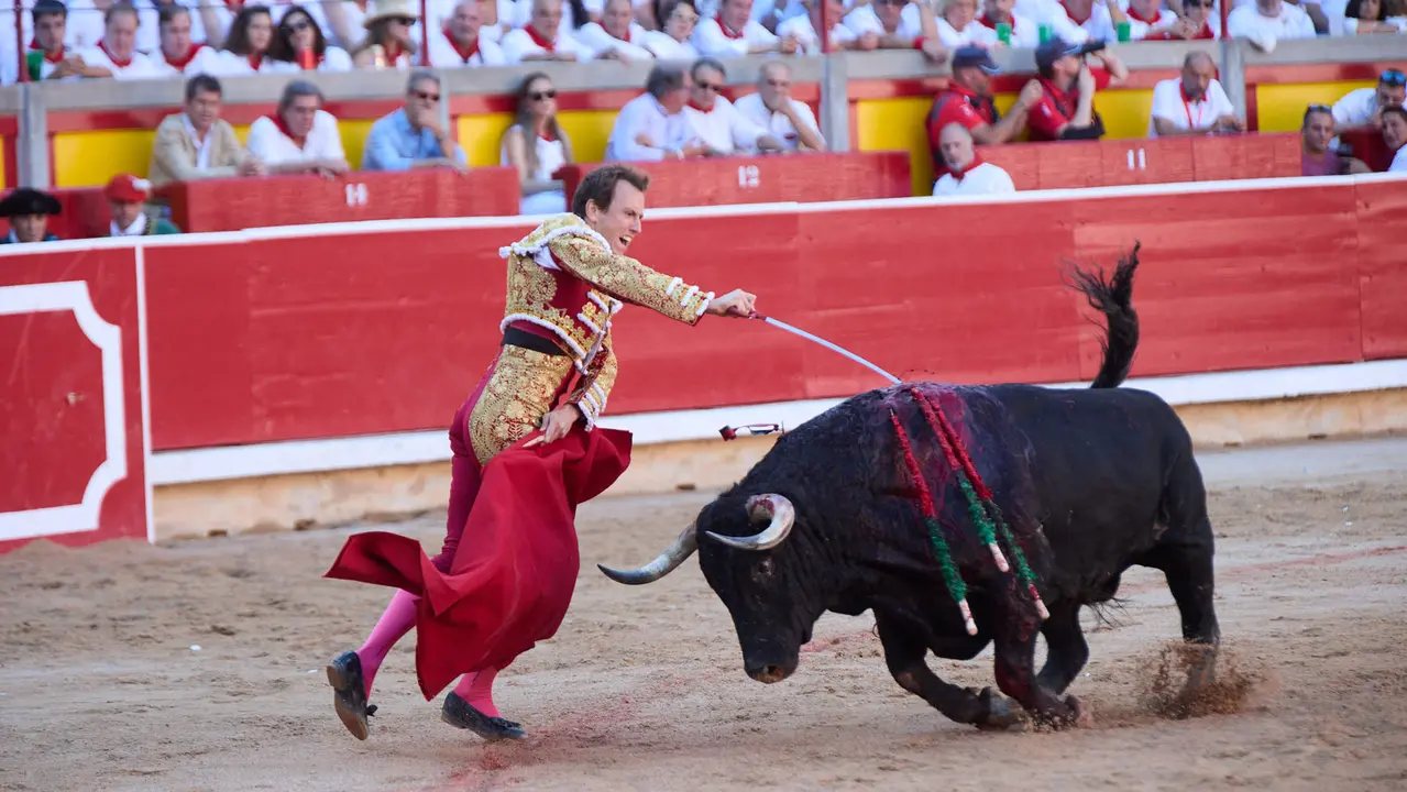 Segunda corrida de la Feria del Toro de San Fermín 2025 con toros de Cebada Gago para Antonio Ferrera, Pepe Moral y Román. IÑIGO ALZUGARAY