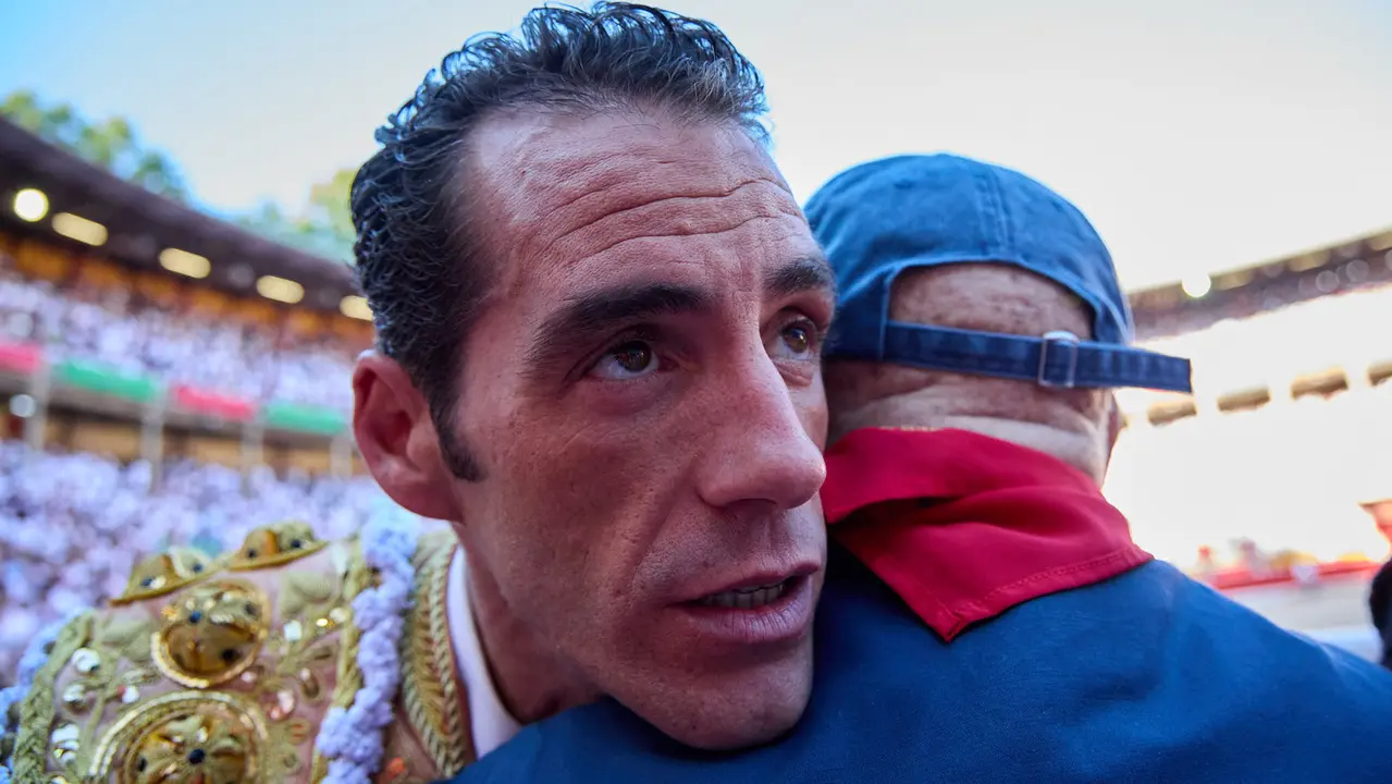 Segunda corrida de la Feria del Toro de San Fermín 2025 con toros de Cebada Gago para Antonio Ferrera, Pepe Moral y Román. IÑIGO ALZUGARAY