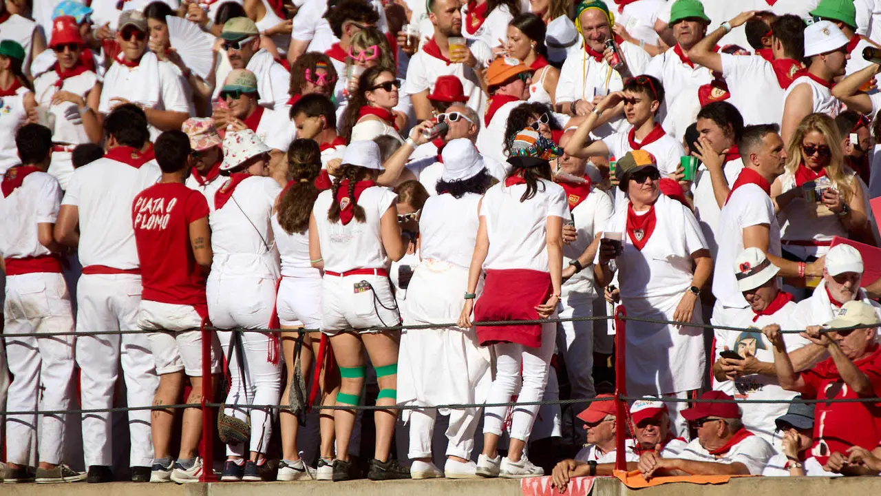 Segunda corrida de la Feria del Toro de San Fermín 2025 con toros de Cebada Gago para Antonio Ferrera, Pepe Moral y Román. IÑIGO ALZUGARAY