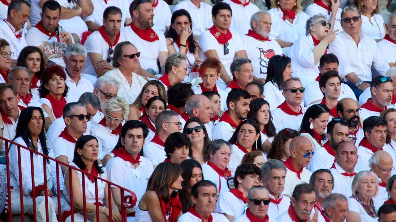 Segunda corrida de la Feria del Toro de San Fermín 2025 con toros de Cebada Gago para Antonio Ferrera, Pepe Moral y Román. IÑIGO ALZUGARAY