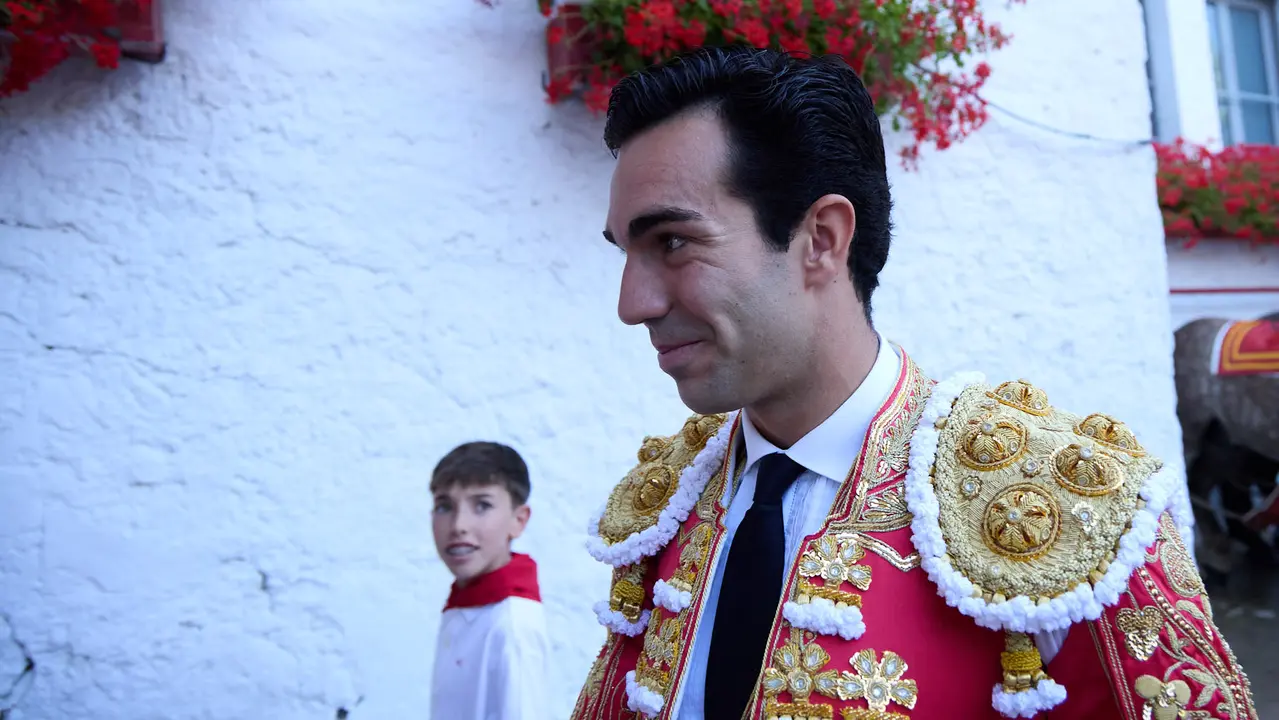 Tercera corrida de la Feria del Toro de San Fermín 2025 con toros de Álvaro Núñez para Morante de la Puebla, Roca Rey y Tomás Rufo. IÑIGO ALZUGARAY