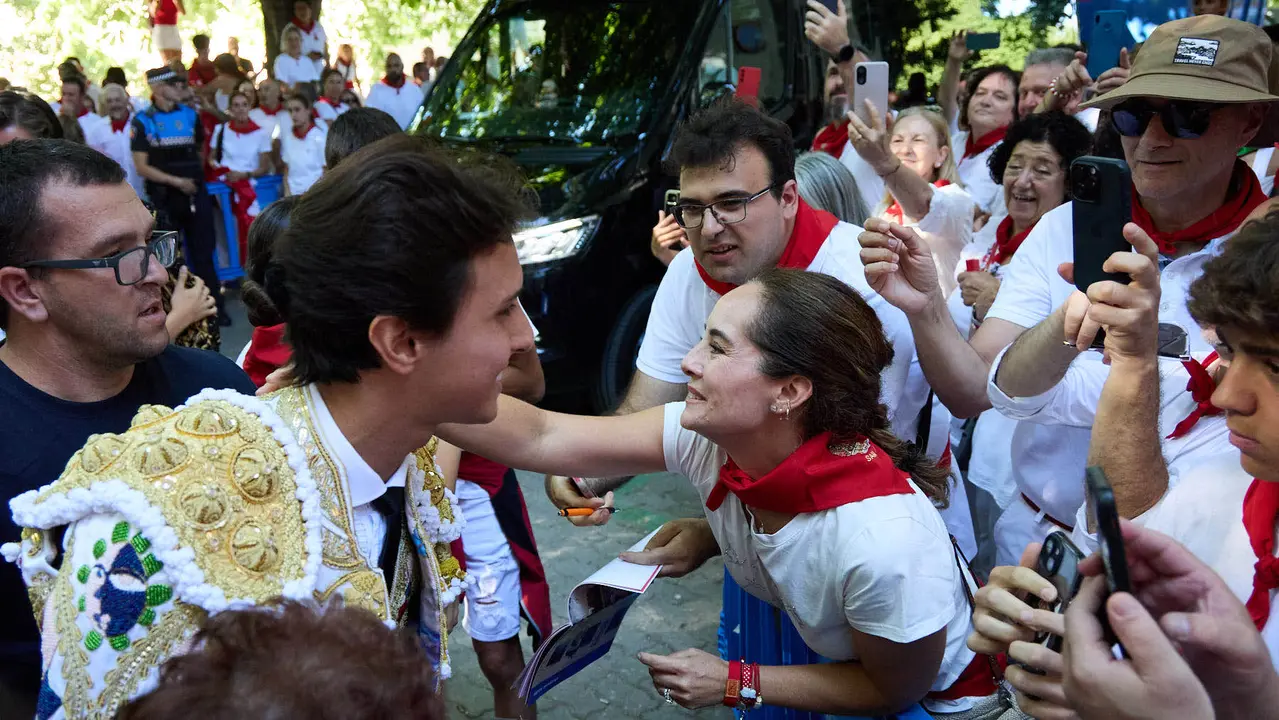 Tercera corrida de la Feria del Toro de San Fermín 2025 con toros de Álvaro Núñez para Morante de la Puebla, Roca Rey y Tomás Rufo. IÑIGO ALZUGARAY