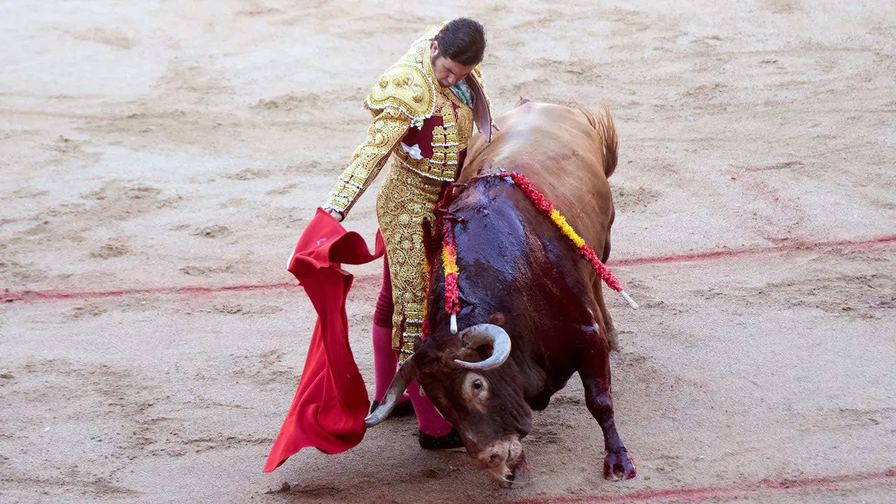 Tercera corrida de la Feria del Toro de San Fermín 2025 con toros de Álvaro Núñez para Morante de la Puebla, Roca Rey y Tomás Rufo. IÑIGO ALZUGARAY