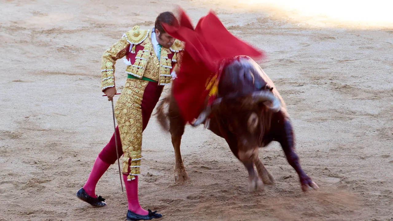 Tercera corrida de la Feria del Toro de San Fermín 2025 con toros de Álvaro Núñez para Morante de la Puebla, Roca Rey y Tomás Rufo. IÑIGO ALZUGARAY