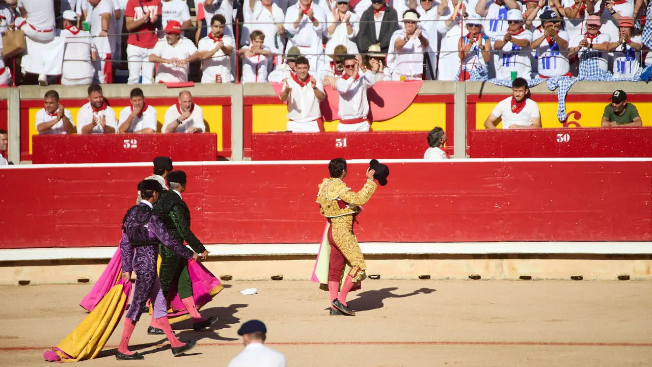 Tercera corrida de la Feria del Toro de San Fermín 2025 con toros de Álvaro Núñez para Morante de la Puebla, Roca Rey y Tomás Rufo. IÑIGO ALZUGARAY