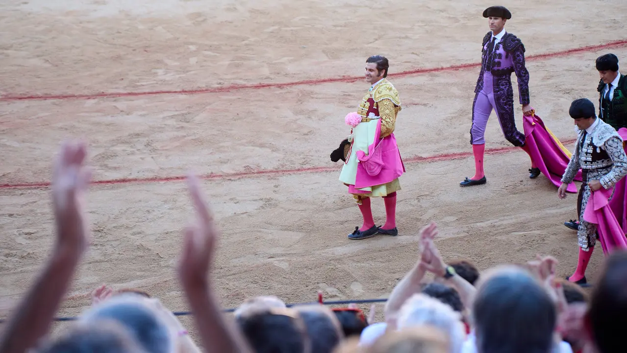 Tercera corrida de la Feria del Toro de San Fermín 2025 con toros de Álvaro Núñez para Morante de la Puebla, Roca Rey y Tomás Rufo. IÑIGO ALZUGARAY