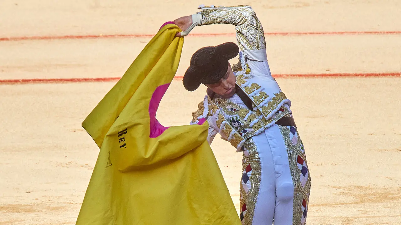 Tercera corrida de la Feria del Toro de San Fermín 2025 con toros de Álvaro Núñez para Morante de la Puebla, Roca Rey y Tomás Rufo. IÑIGO ALZUGARAY
