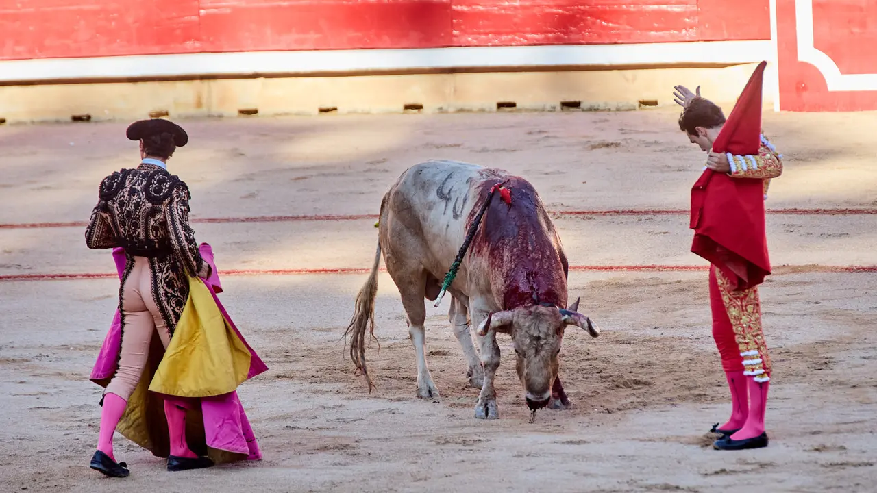 Tercera corrida de la Feria del Toro de San Fermín 2025 con toros de Álvaro Núñez para Morante de la Puebla, Roca Rey y Tomás Rufo. IÑIGO ALZUGARAY