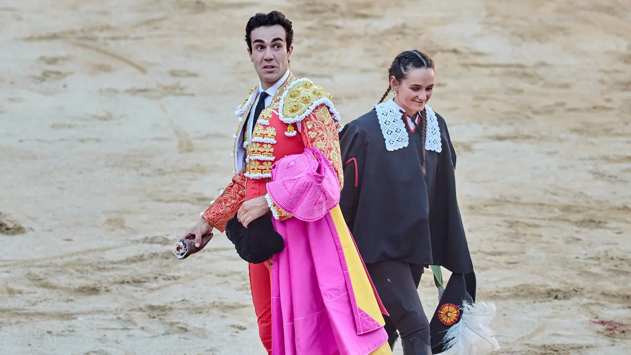 Tercera corrida de la Feria del Toro de San Fermín 2025 con toros de Álvaro Núñez para Morante de la Puebla, Roca Rey y Tomás Rufo. IÑIGO ALZUGARAY