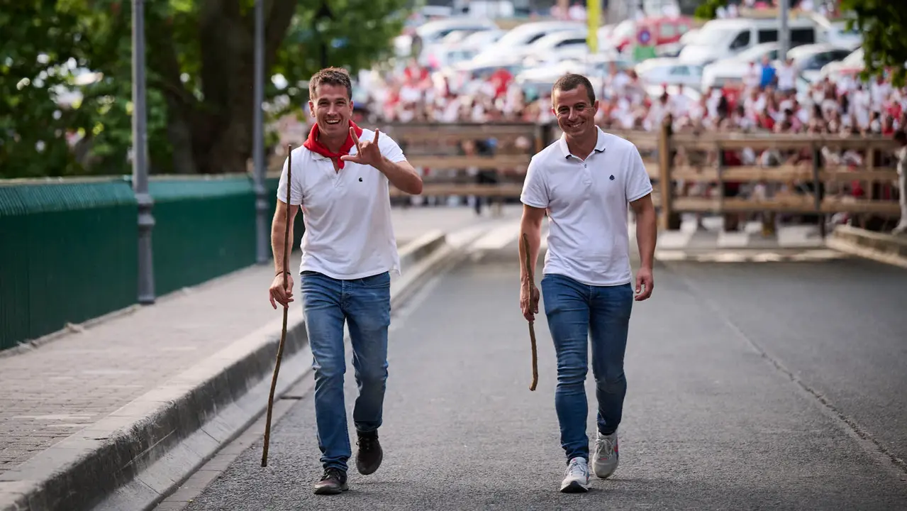 Encierrillo con los toros de Victoriano del Río durante San Fermín 2025. PABLO LASAOSA
