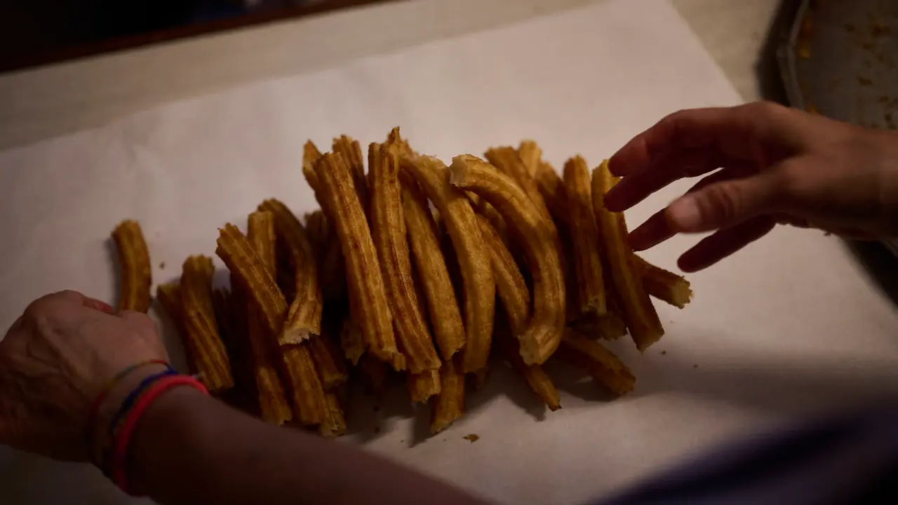 La churrería La Mañueta vuelve a abrir un año más por San Fermín 2025. PABLO LASAOSA