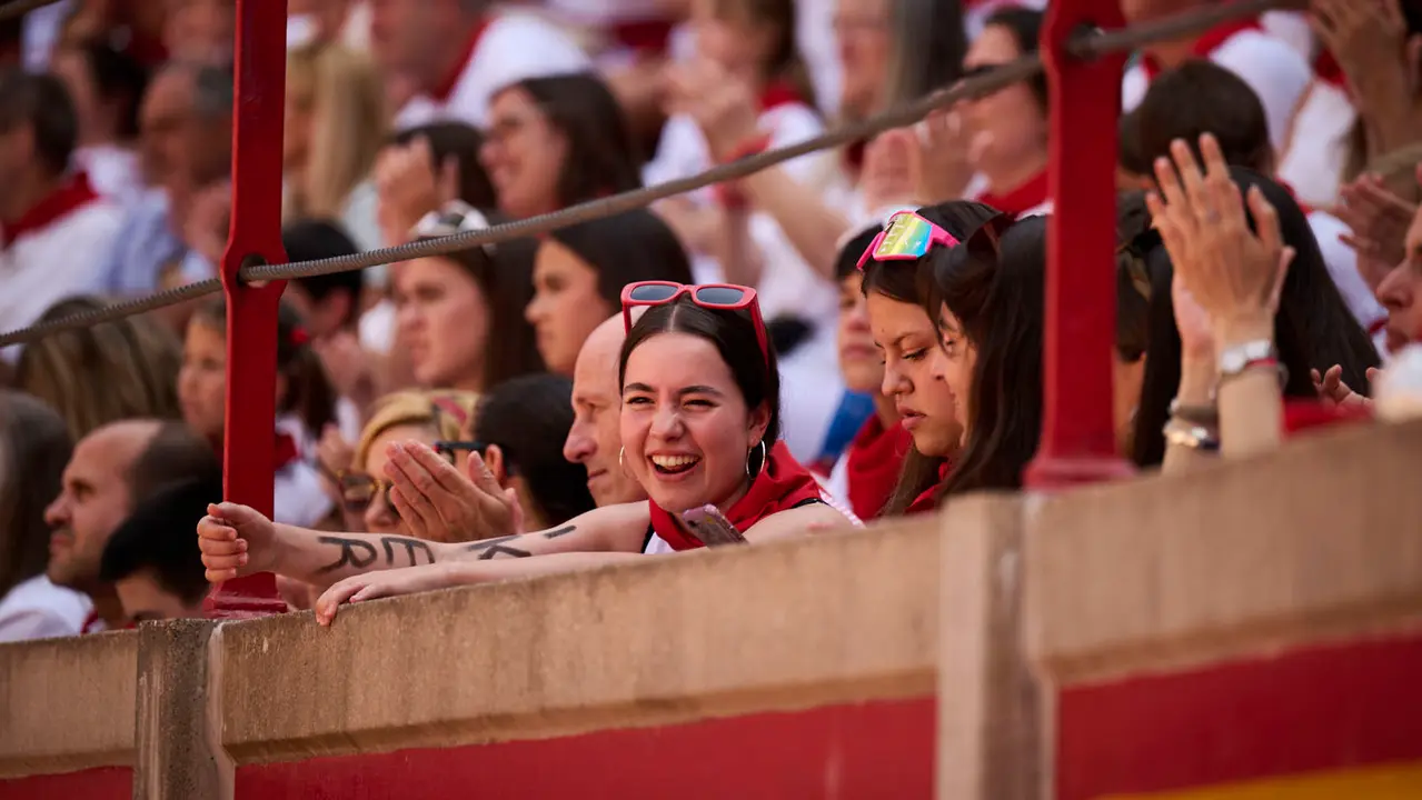 Mañana de Toros en Familia con la exhibición de rejoneo a cargo de Pablo Donat y exhibición de los recortadores Iker Monreal y Sergio Valle durante San Fermín 2025. PABLO LASAOSA