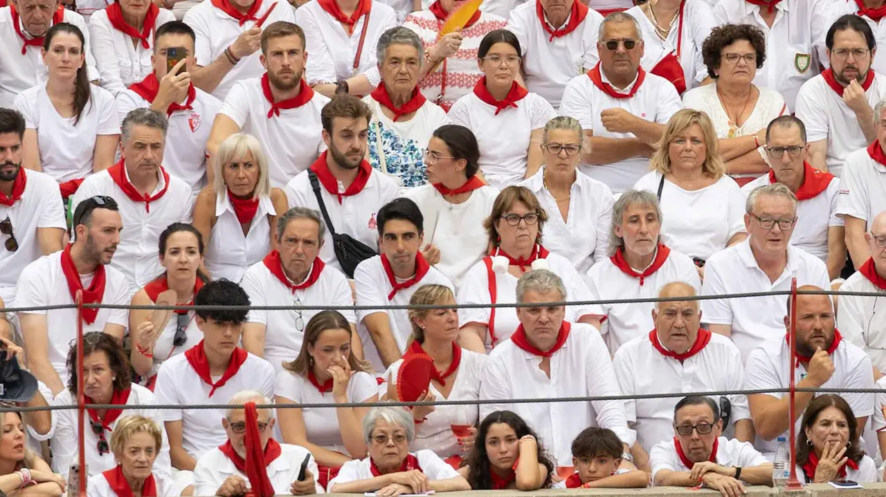 Ambiente en la quinta corrida de la Feria de San Fermín.Maite H. Mateo..-31