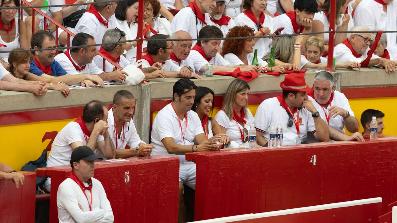 Ambiente en la quinta corrida de la Feria de San Fermín.Maite H. Mateo..-68