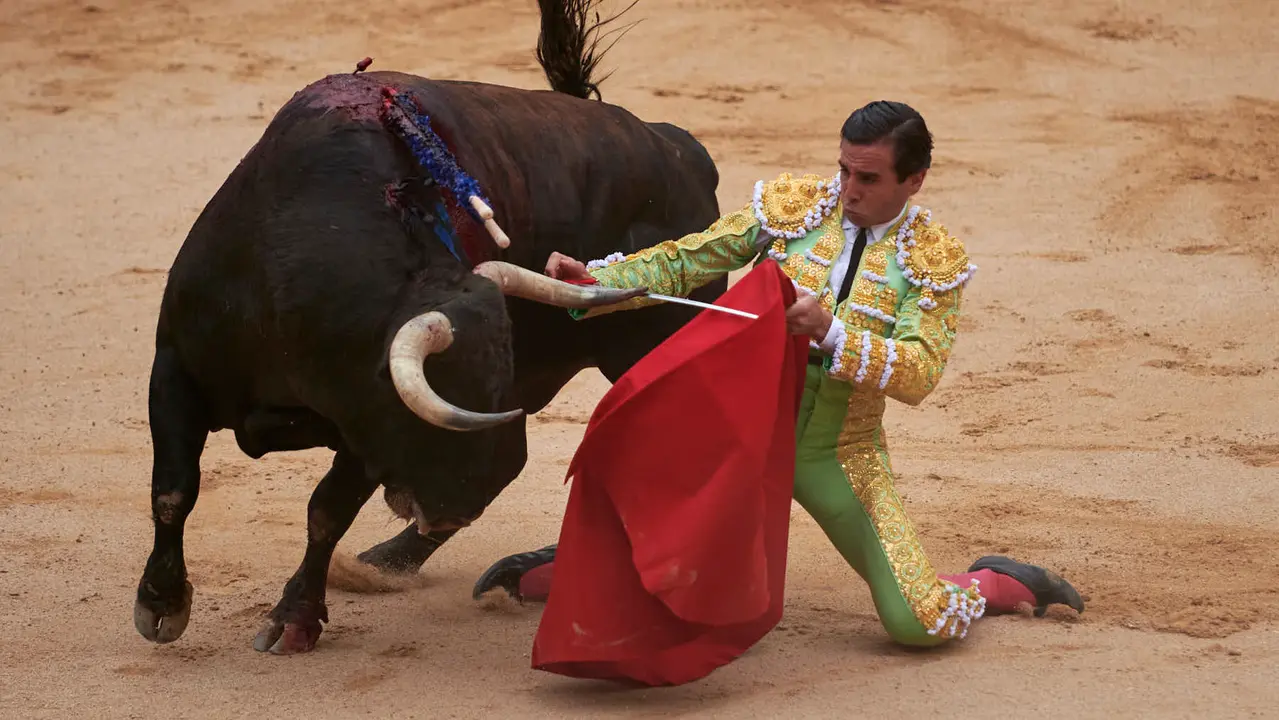 Quinta corrida de toros de la Feria de San Fermín con toros de Jandilla para Juan Ortega, Andrés Roca Rey y Pablo Aguado. IRANZU LARRASOAÑA