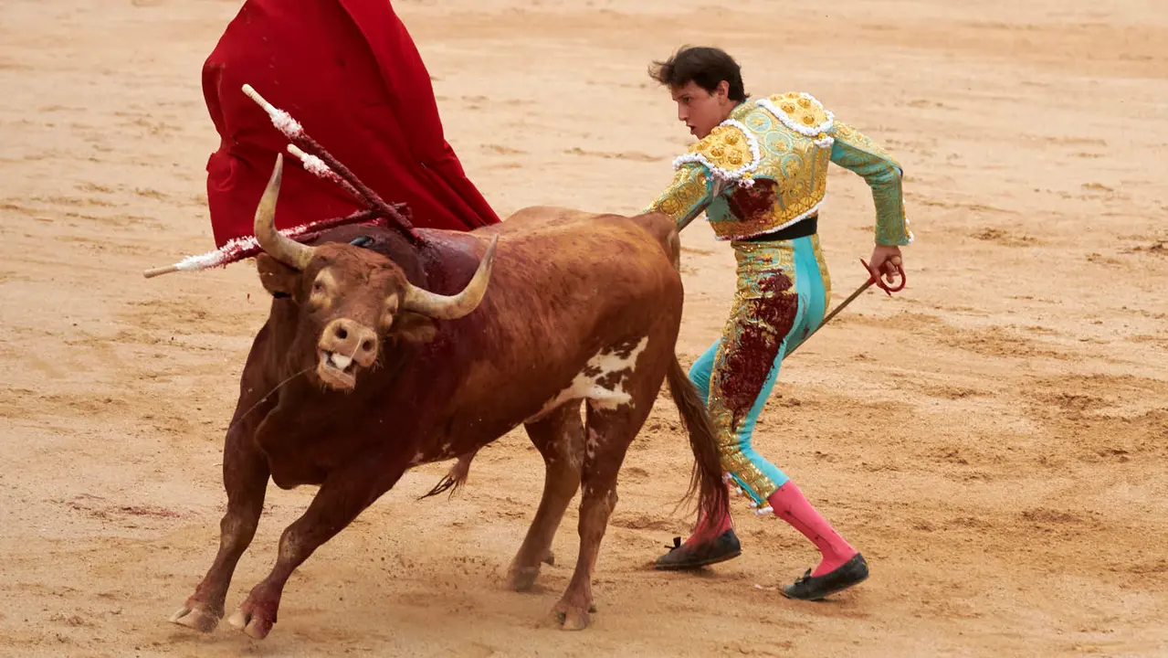 Quinta corrida de toros de la Feria de San Fermín con toros de Jandilla para Juan Ortega, Andrés Roca Rey y Pablo Aguado. IRANZU LARRASOAÑA