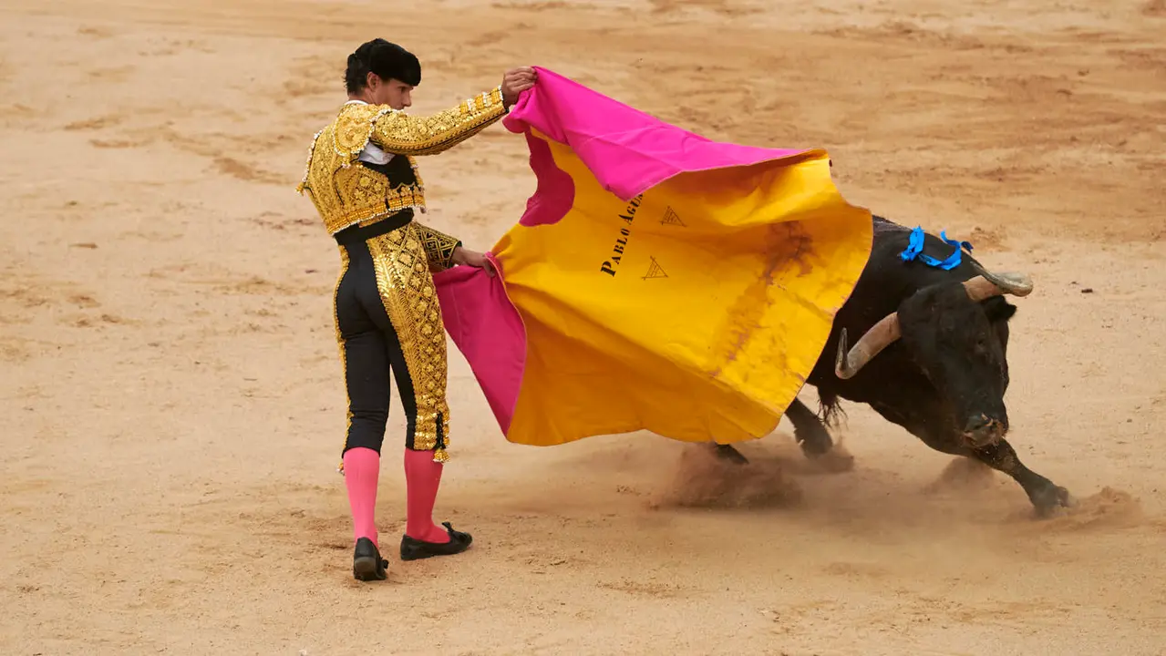 Quinta corrida de toros de la Feria de San Fermín con toros de Jandilla para Juan Ortega, Andrés Roca Rey y Pablo Aguado. IRANZU LARRASOAÑA