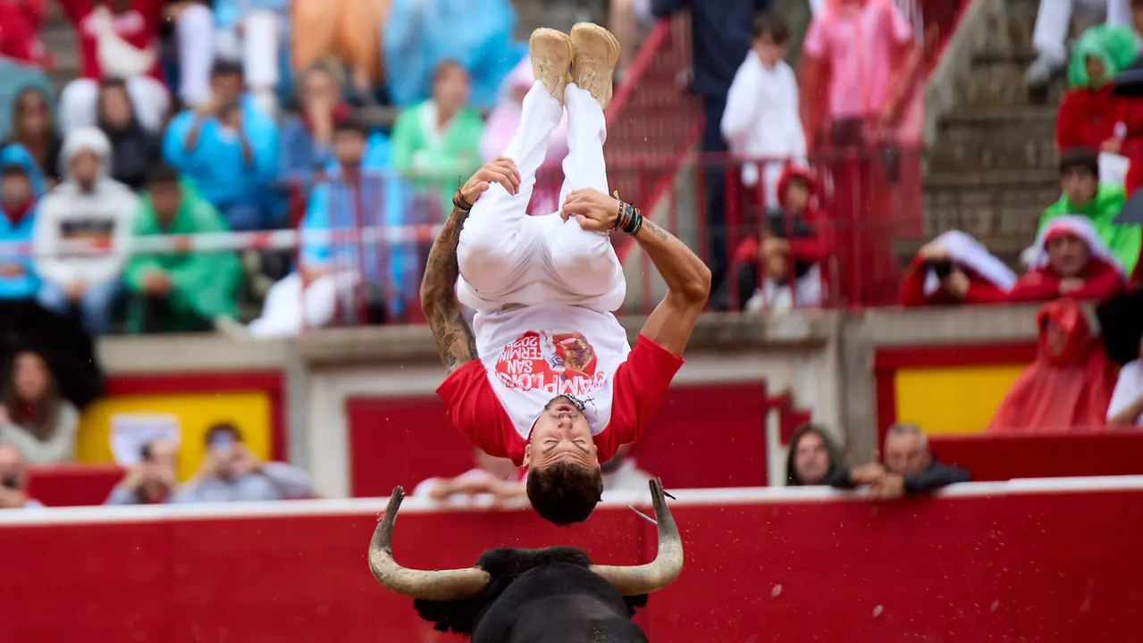 Concurso de Recortadores de San Fermín 2025 en la Plaza de Toros de Pamplona. IÑIGO ALZUGARAY