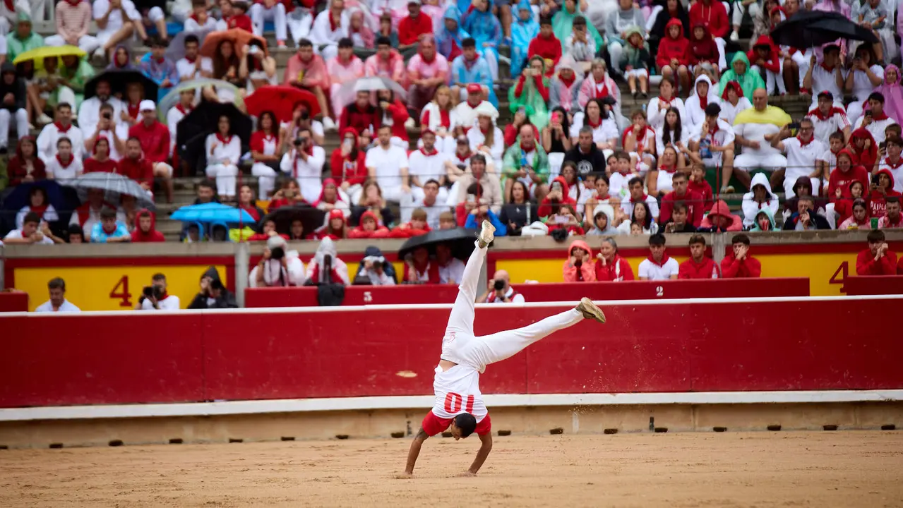 Concurso de Recortadores de San Fermín 2025 en la Plaza de Toros de Pamplona. IÑIGO ALZUGARAY