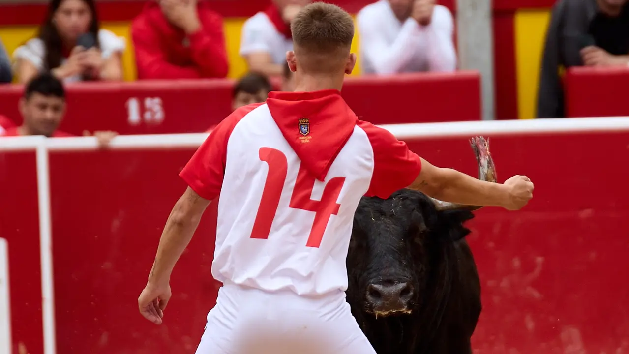Concurso de Recortadores de San Fermín 2025 en la Plaza de Toros de Pamplona. IÑIGO ALZUGARAY