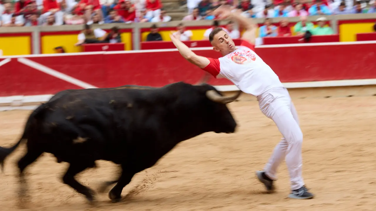 Concurso de Recortadores de San Fermín 2025 en la Plaza de Toros de Pamplona. IÑIGO ALZUGARAY