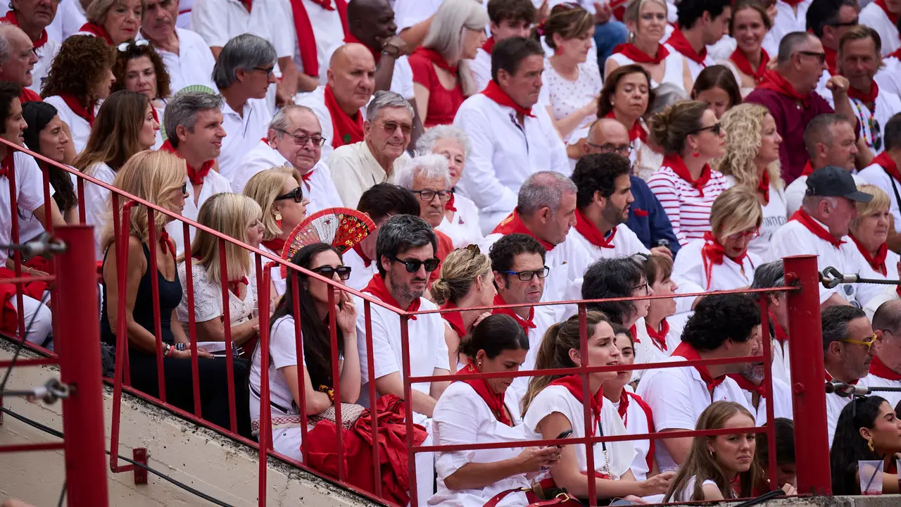Sexta corrida de la Feria del Toro de San Fermín 2025 con toros de José Escolar para Rafaelillo, Fernando Robleño y Juan de Castilla. PABLO LASAOSA