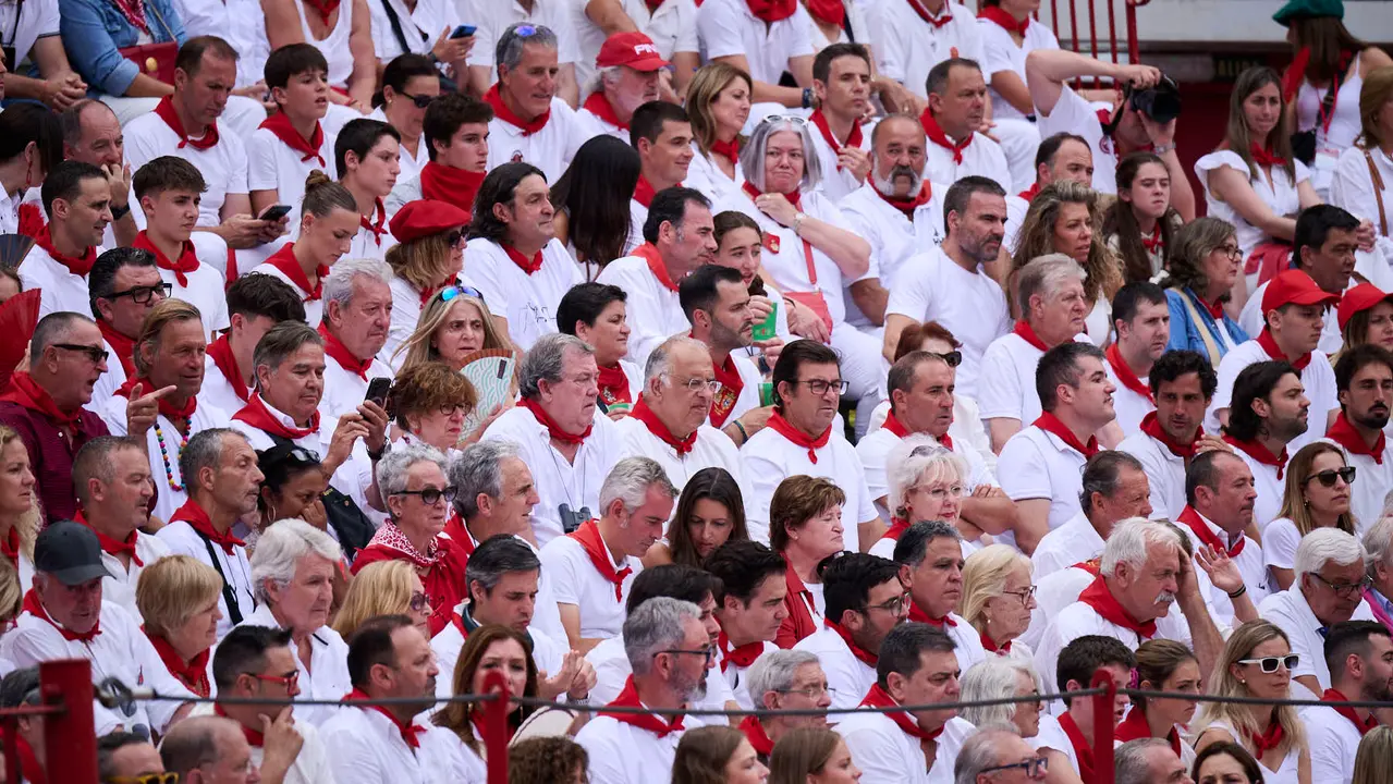 Sexta corrida de la Feria del Toro de San Fermín 2025 con toros de José Escolar para Rafaelillo, Fernando Robleño y Juan de Castilla. PABLO LASAOSA
