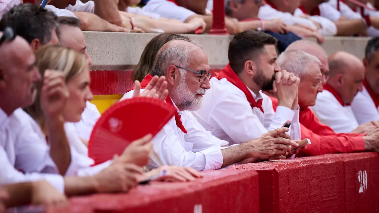 Sexta corrida de la Feria del Toro de San Fermín 2025 con toros de José Escolar para Rafaelillo, Fernando Robleño y Juan de Castilla. PABLO LASAOSA