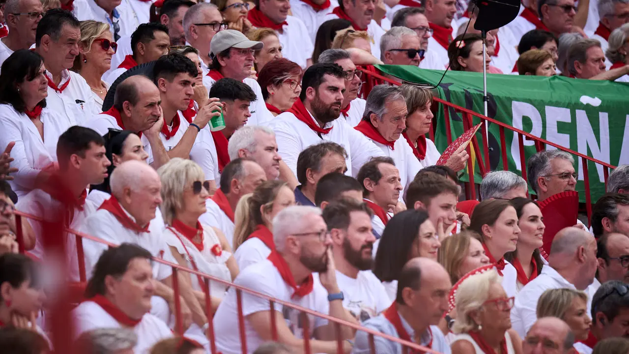 Sexta corrida de la Feria del Toro de San Fermín 2025 con toros de José Escolar para Rafaelillo, Fernando Robleño y Juan de Castilla. PABLO LASAOSA