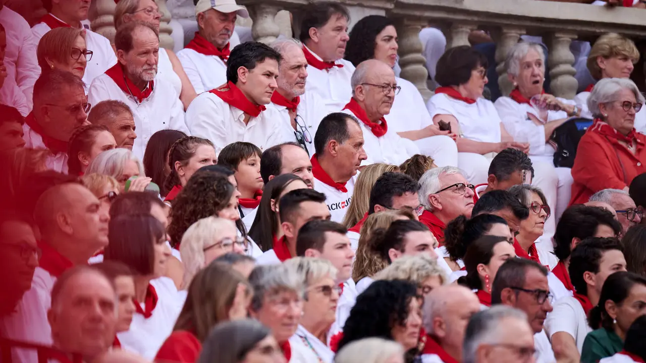 Sexta corrida de la Feria del Toro de San Fermín 2025 con toros de José Escolar para Rafaelillo, Fernando Robleño y Juan de Castilla. PABLO LASAOSA