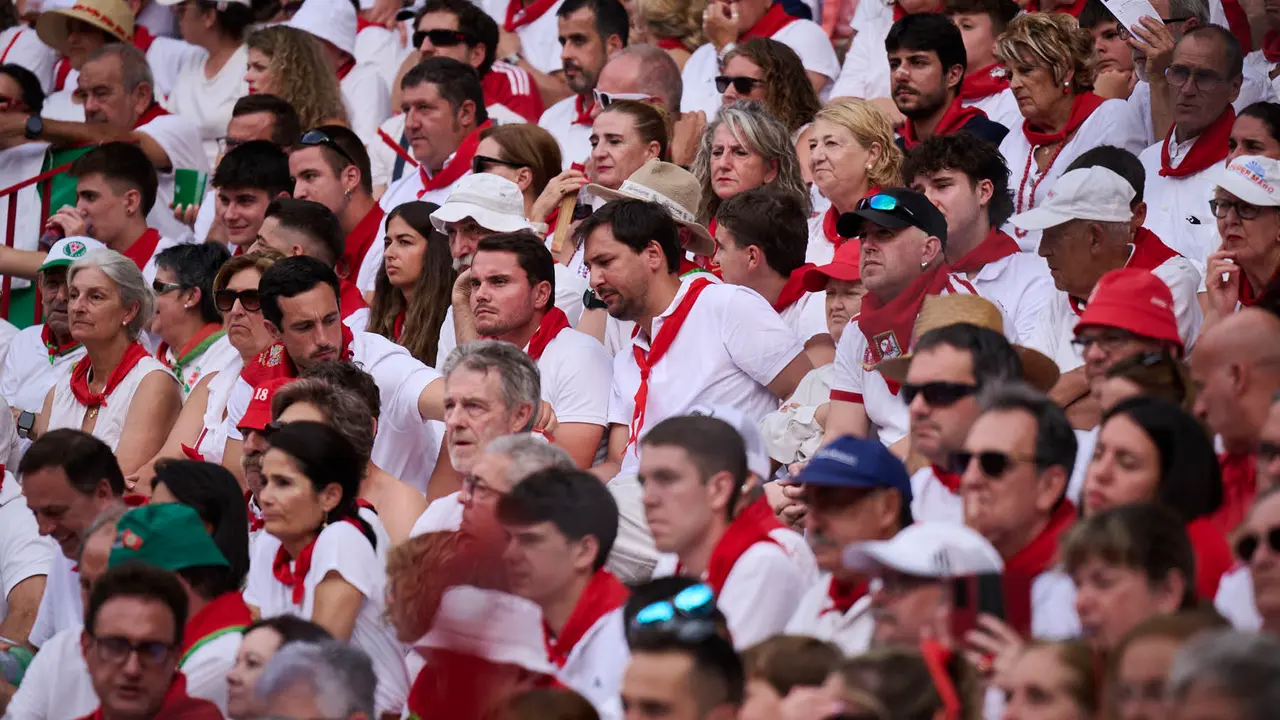 Sexta corrida de la Feria del Toro de San Fermín 2025 con toros de José Escolar para Rafaelillo, Fernando Robleño y Juan de Castilla. PABLO LASAOSA