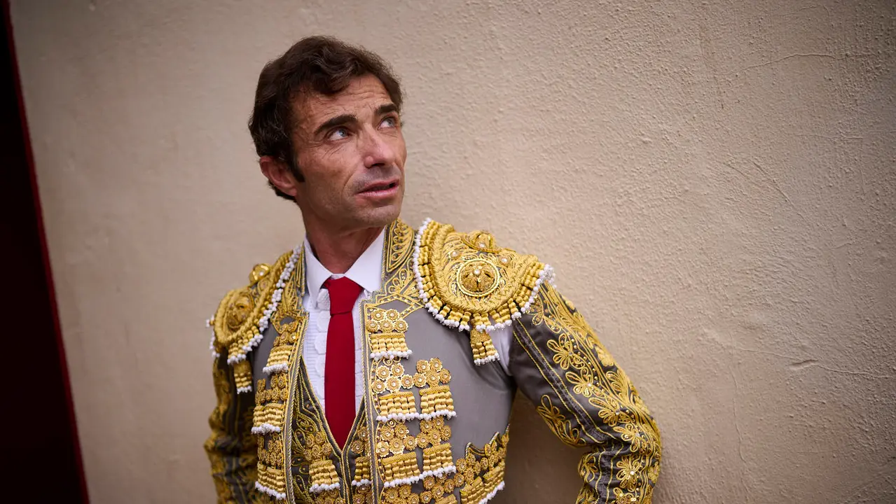 Sexta corrida de la Feria del Toro de San Fermín 2025 con toros de José Escolar para Rafaelillo, Fernando Robleño y Juan de Castilla. PABLO LASAOSA
