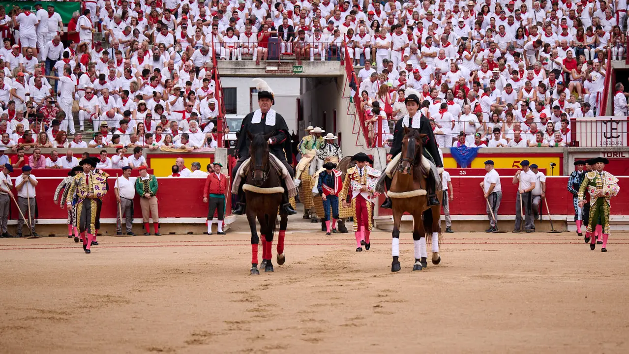 Sexta corrida de la Feria del Toro de San Fermín 2025 con toros de José Escolar para Rafaelillo, Fernando Robleño y Juan de Castilla. PABLO LASAOSA