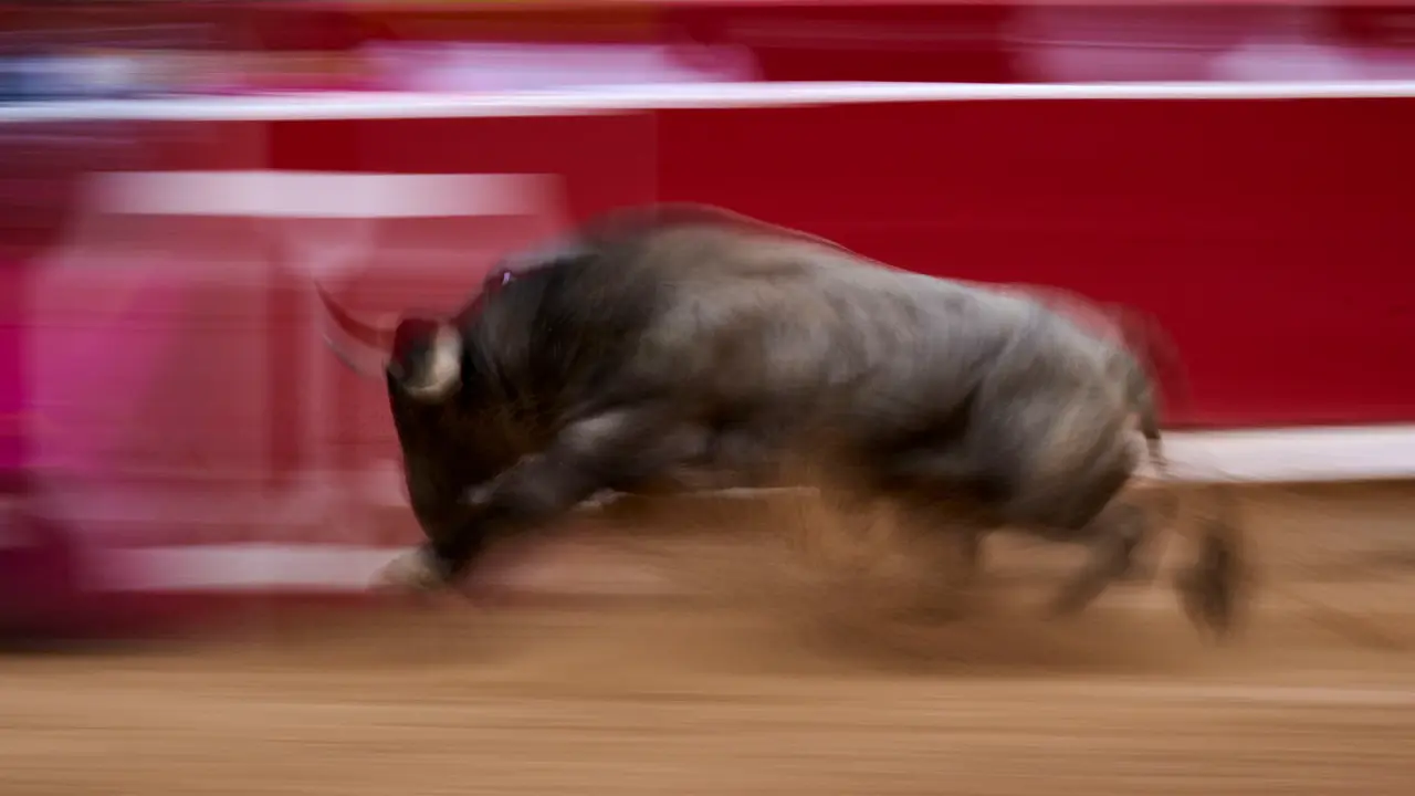 Sexta corrida de la Feria del Toro de San Fermín 2025 con toros de José Escolar para Rafaelillo, Fernando Robleño y Juan de Castilla. PABLO LASAOSA