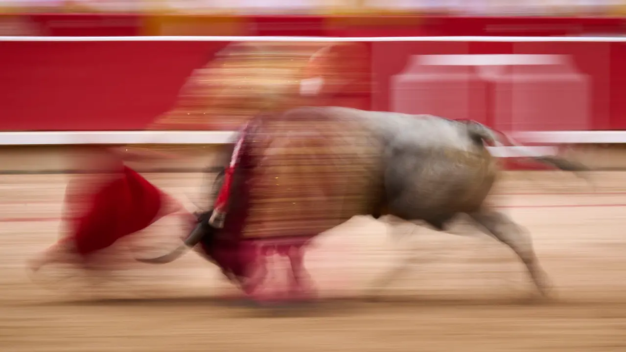 Sexta corrida de la Feria del Toro de San Fermín 2025 con toros de José Escolar para Rafaelillo, Fernando Robleño y Juan de Castilla. PABLO LASAOSA