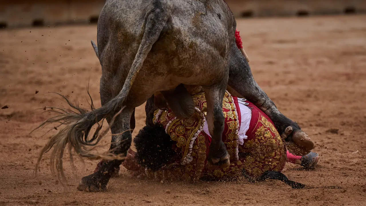 Sexta corrida de la Feria del Toro de San Fermín 2025 con toros de José Escolar para Rafaelillo, Fernando Robleño y Juan de Castilla. PABLO LASAOSA