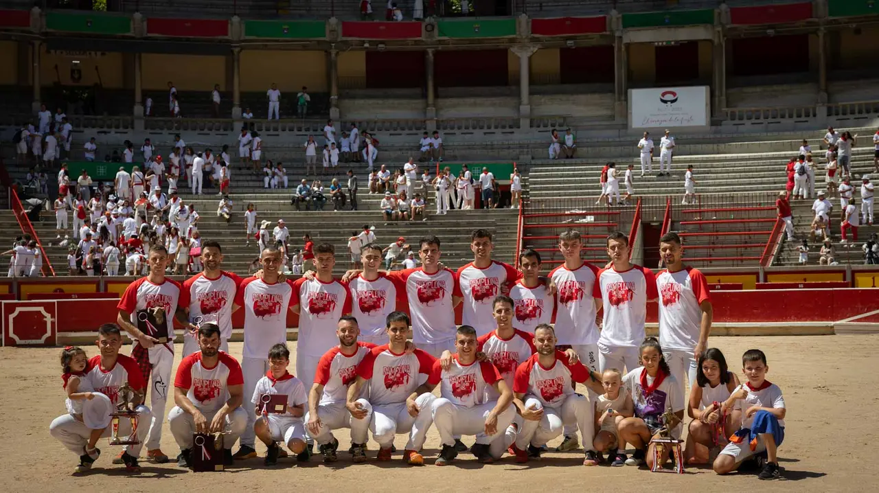 Concurso de anillas en la plaza de toros de Pamplona. Maite H. Mateo..-29