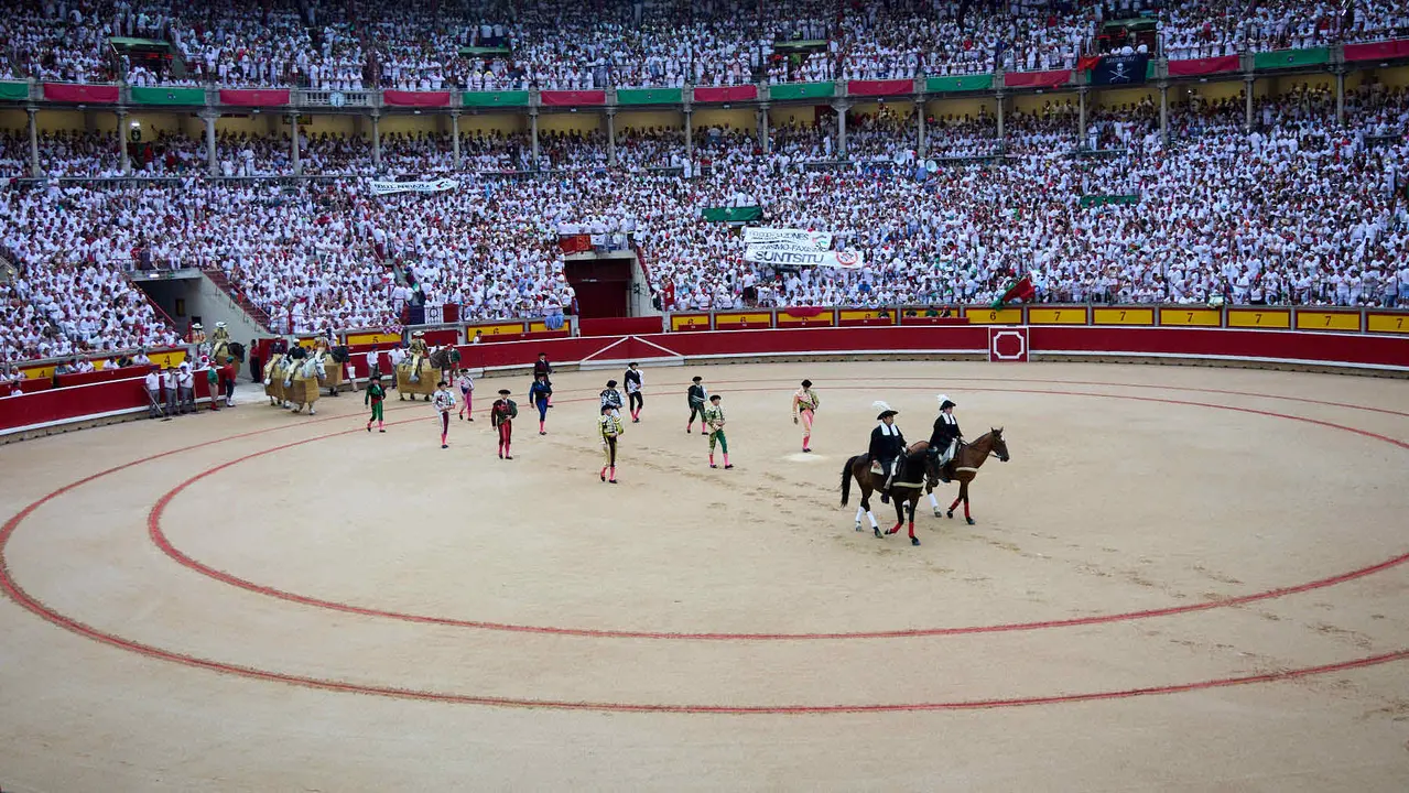 Séptima corrida de la Feria del Toro de San Fermín 2025 con toros de La Palmosilla para Jiménez Fortes, Fernando Adrián y Ginés Marín. IÑIGO ALZUGARAY