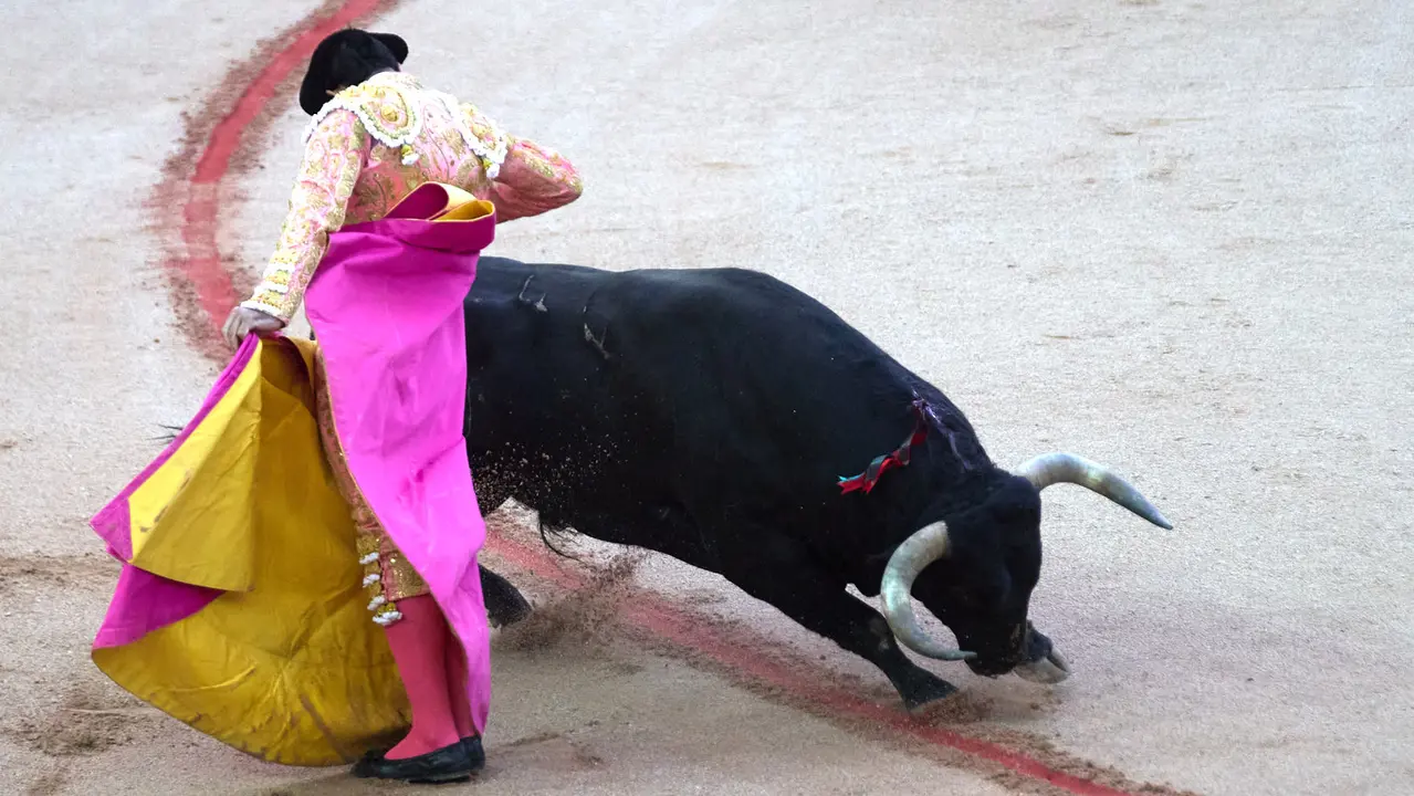 Séptima corrida de la Feria del Toro de San Fermín 2025 con toros de La Palmosilla para Jiménez Fortes, Fernando Adrián y Ginés Marín. IÑIGO ALZUGARAY