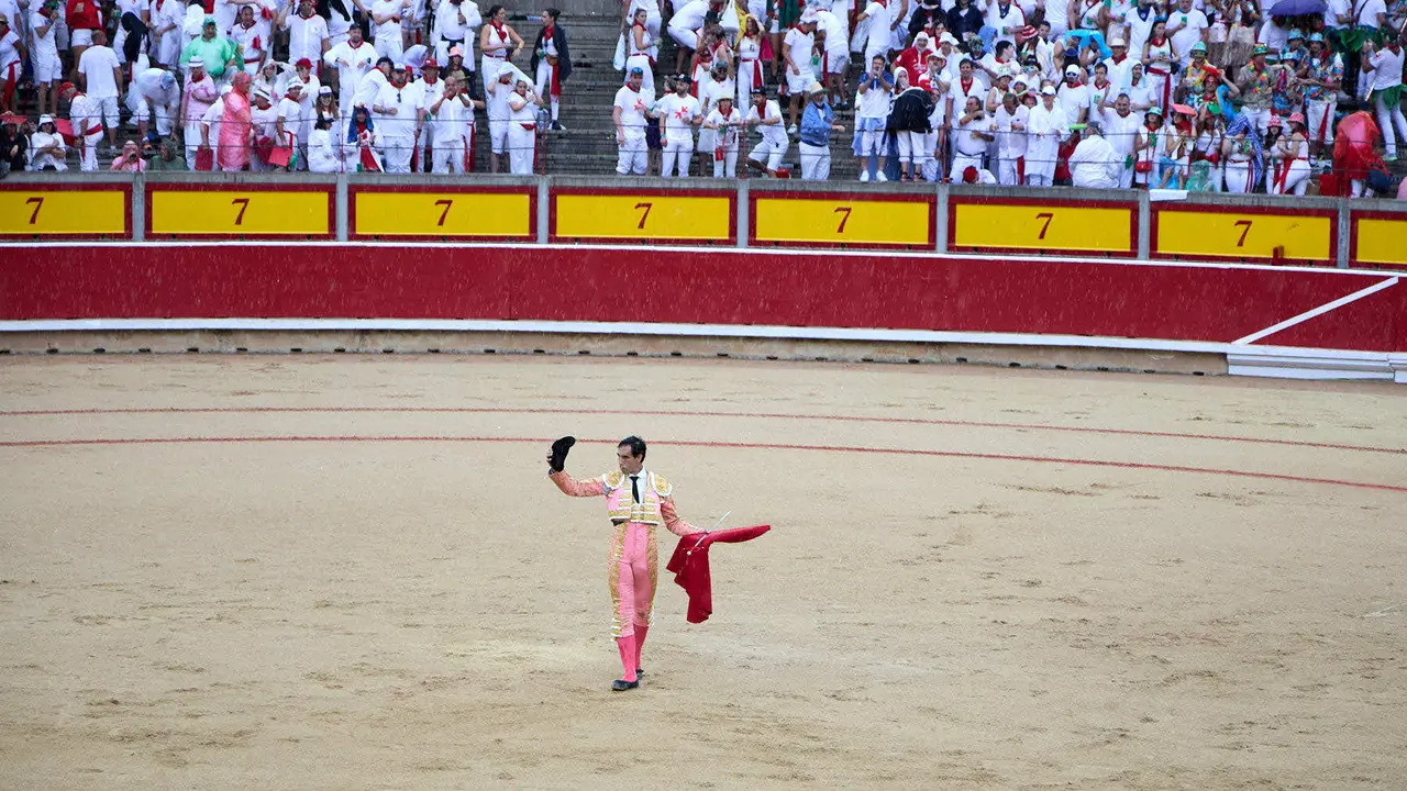 Séptima corrida de la Feria del Toro de San Fermín 2025 con toros de La Palmosilla para Jiménez Fortes, Fernando Adrián y Ginés Marín. IÑIGO ALZUGARAY