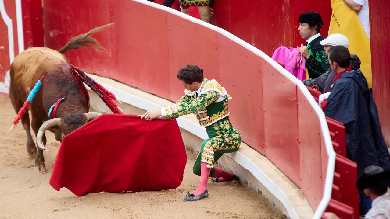 Séptima corrida de la Feria del Toro de San Fermín 2025 con toros de La Palmosilla para Jiménez Fortes, Fernando Adrián y Ginés Marín. IÑIGO ALZUGARAY