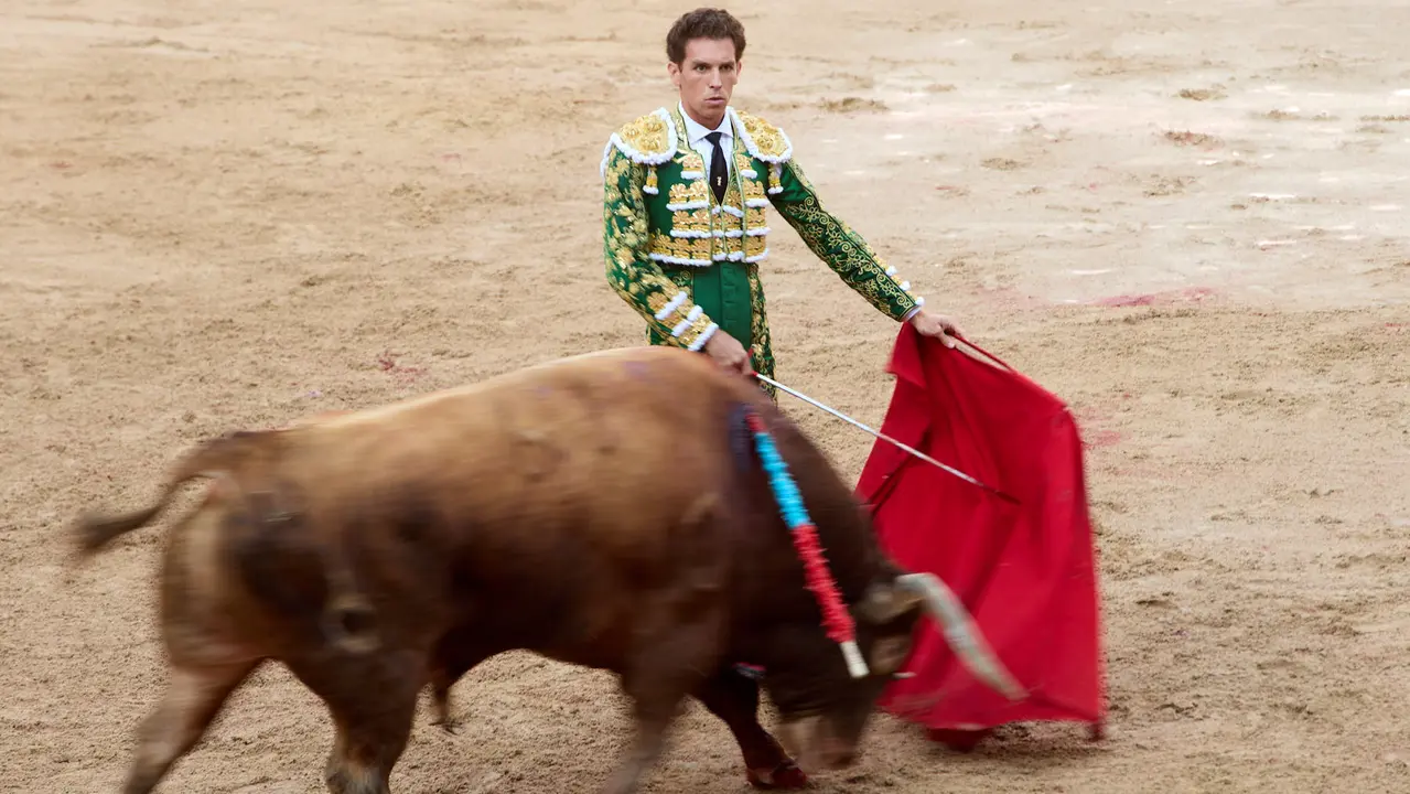 Séptima corrida de la Feria del Toro de San Fermín 2025 con toros de La Palmosilla para Jiménez Fortes, Fernando Adrián y Ginés Marín. IÑIGO ALZUGARAY