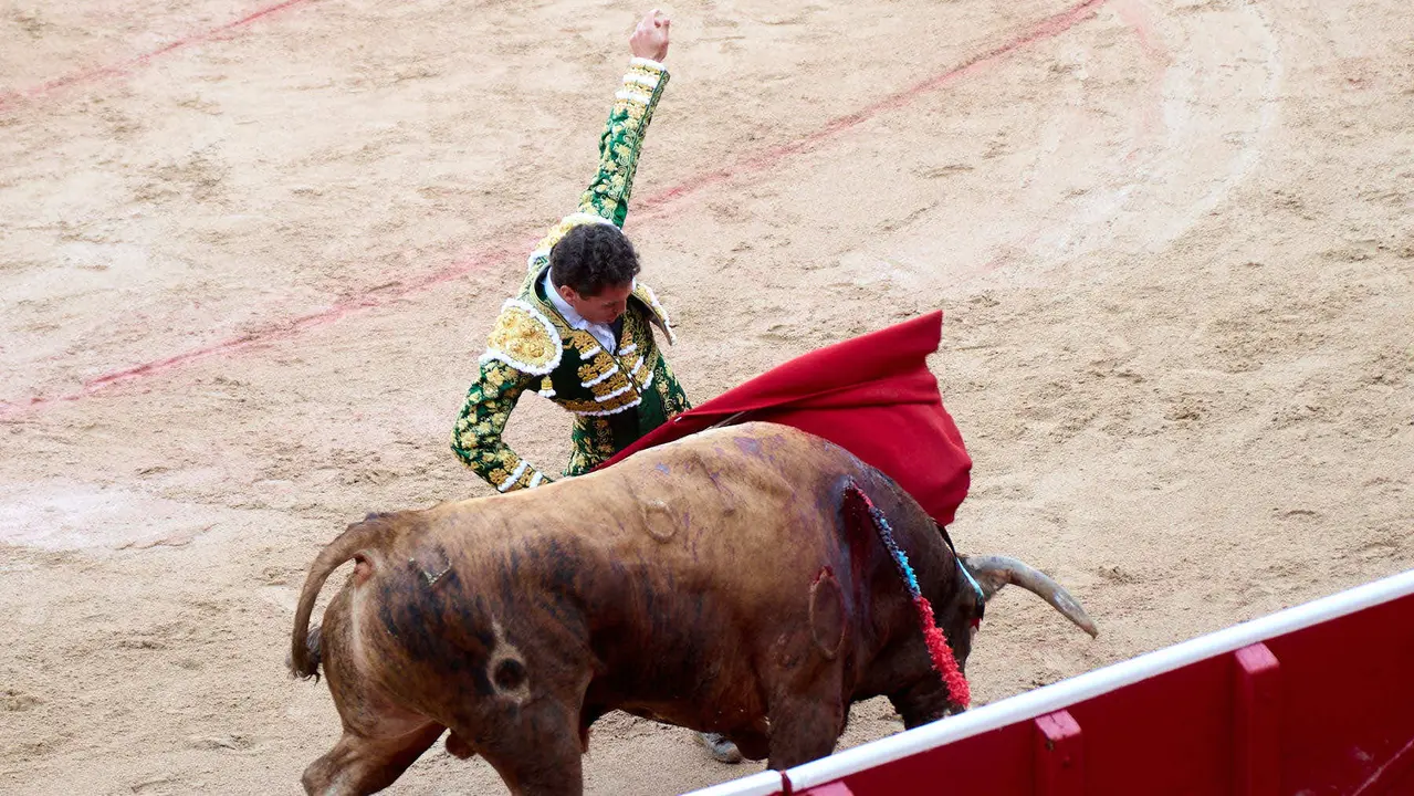 Séptima corrida de la Feria del Toro de San Fermín 2025 con toros de La Palmosilla para Jiménez Fortes, Fernando Adrián y Ginés Marín. IÑIGO ALZUGARAY
