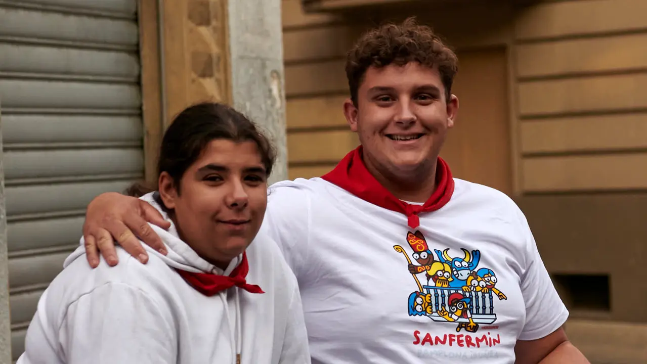 Ambiente en el octavo encierro de San Fermín 2025. IRANZU LARRASOAÑA