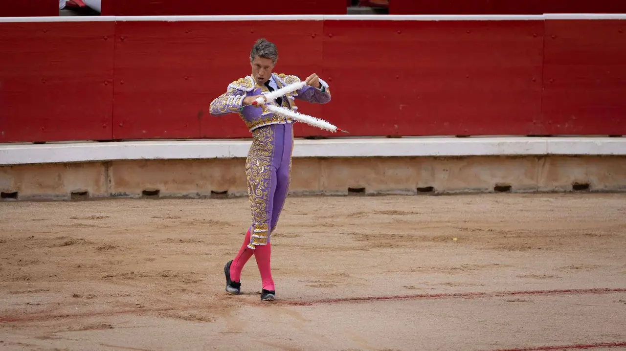Última corrida de la Feria de San Fermín. Maite H. Mateo..-13
