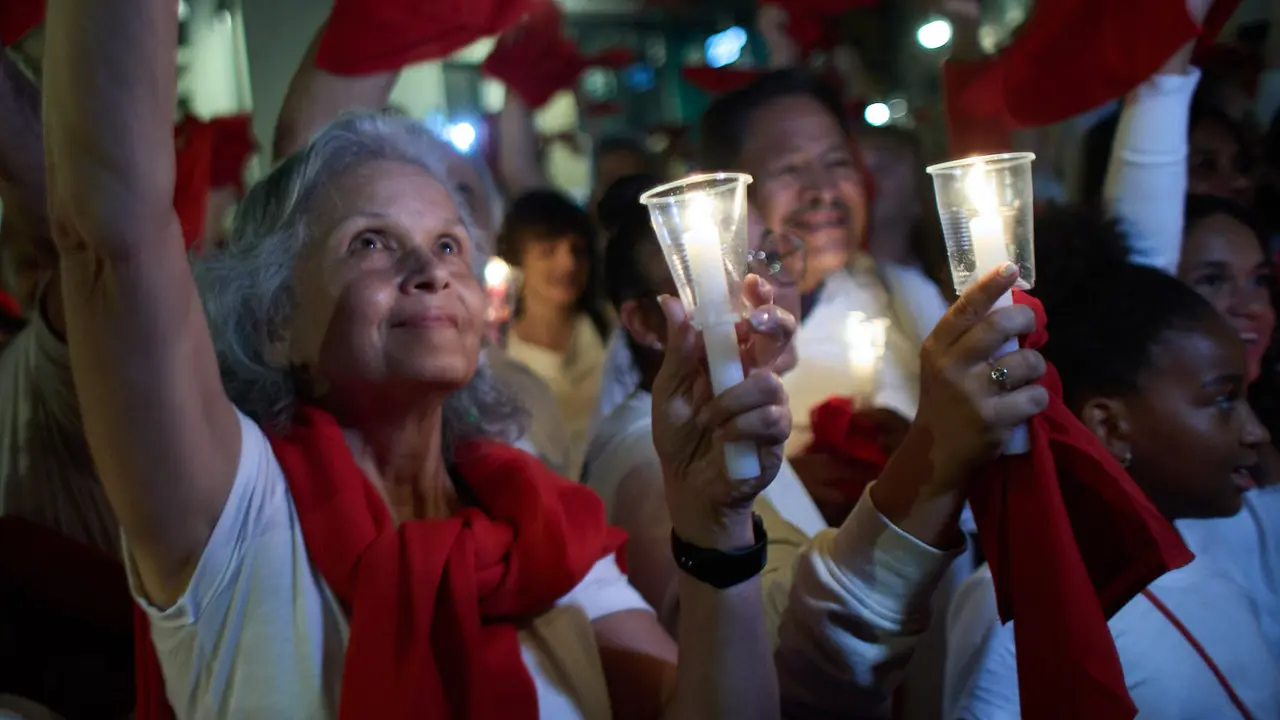 Pobre de mí en la Plaza del Ayuntamiento de Pamplona con el que finalizan los nueve días de las Fiestas de San Fermín 2025. IÑIGO ALZUGARAY