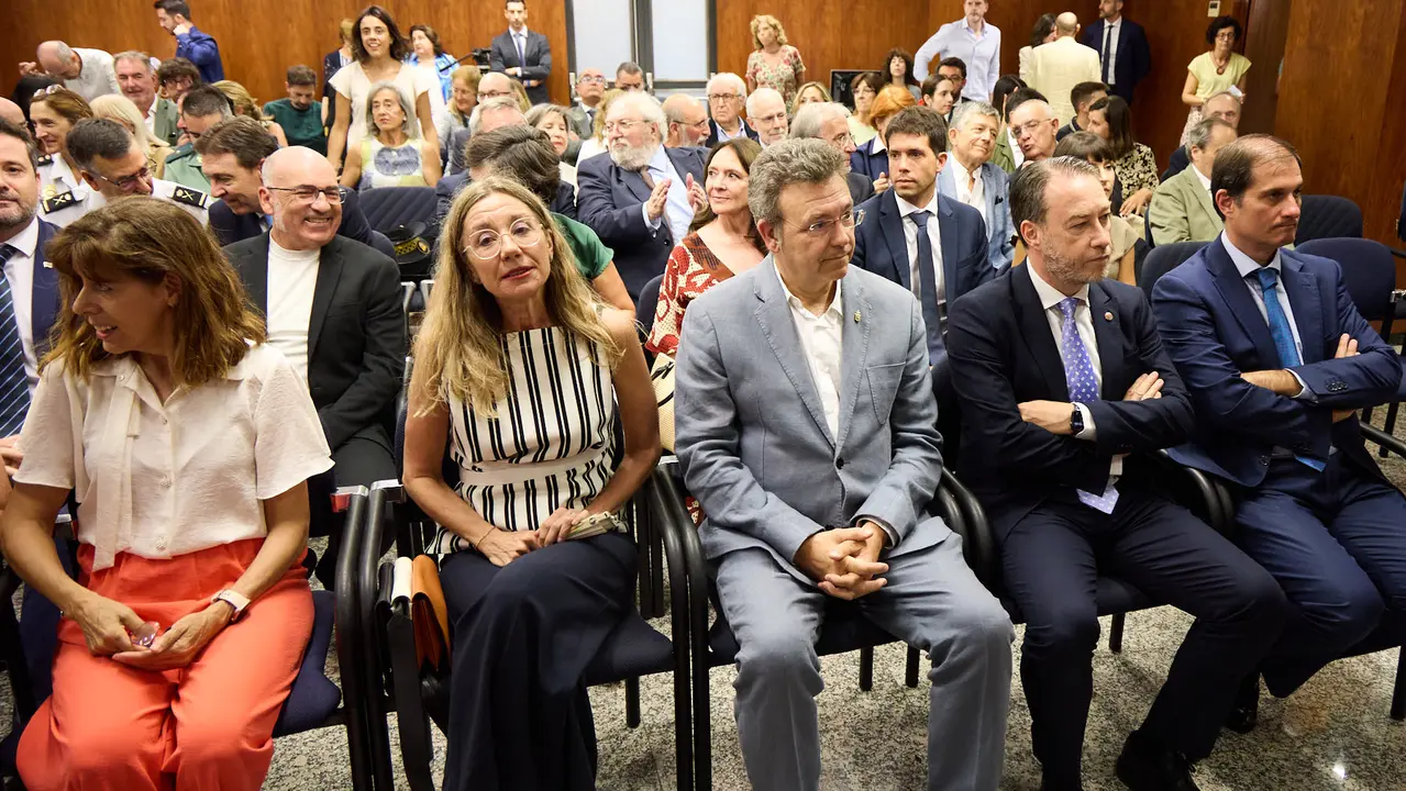 Acto de toma de posesión del magistrado Julián Huarte Lázaro como nuevo presidente del Tribunal Superior de Justicia de Navarra. IÑIGO ALZUGARAY