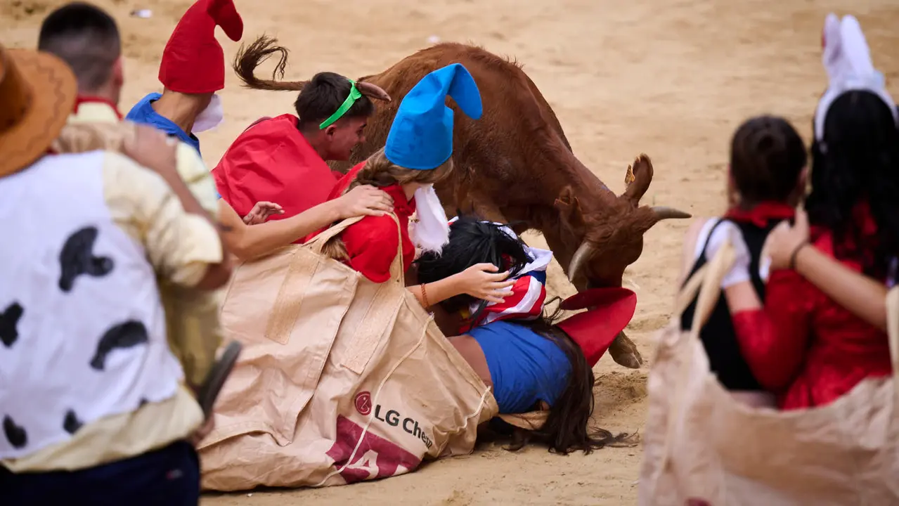 Grand Prix de la juventud con las cuadrillas de Puente la Reina durante sus fiestas de 2025. PABLO LASAOSA